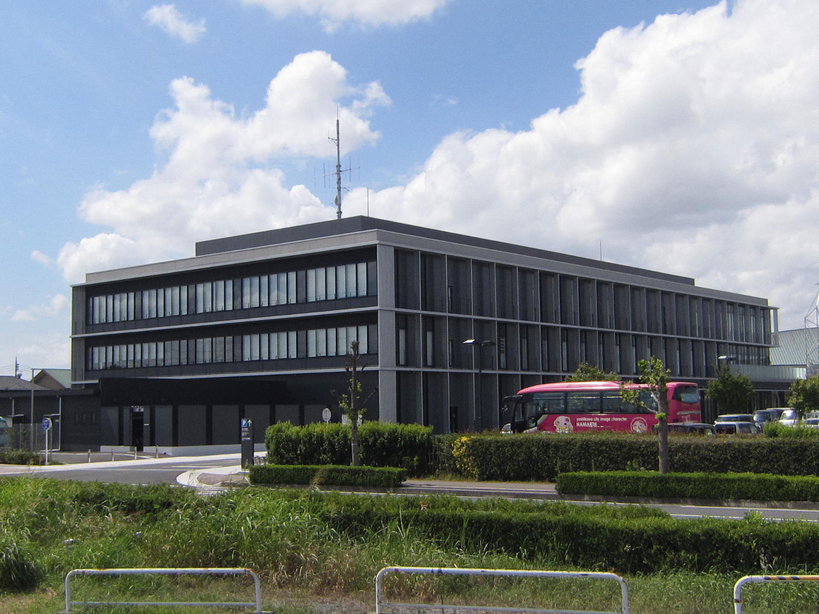 吉川市新庁舎 様 | 株式会社 岩野商会